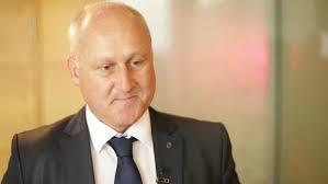 Frank Wurst's Instagram, Twitter & Facebook