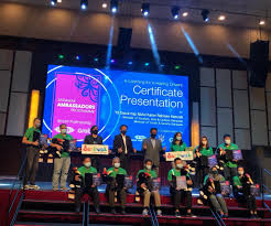 Ministry of tourism launches tourism golden jubilee year logo. 1 000 Grab Drivers Excel Flying Colors In Tourism Module Awareness Sarawak Ambassadors Program Visit Sarawak