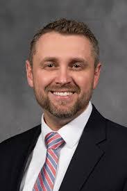 Paul Gille's Instagram, Twitter & Facebook