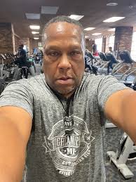 Well Sue Stephenson, Bernadette Huffman O'Dor, Jim Stephenson and I had a  hell of a workout💪🏼👊🏼