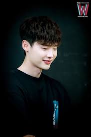 Lee jong suk is a south korean actor and model who is considered one of the most popular hallyu stars working today. Lee Jong Suk W í˜„ìž¥í¬í†  Con Imagenes Lee Jong Suk Jong Suk Actores Coreanos