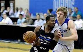 Ron Baker Fights Money Math In Quest To Make Knicks Roster Wichita State University Knicks Money Math
