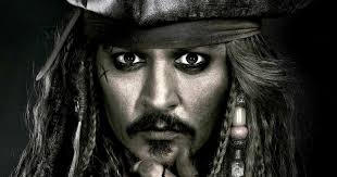 Pirát jack sparrow (johnny depp) a will turner (orlando bloom) se snaží zachránit elizabeth swannovou. Citybee Pirates Of The Caribbean In Concert Pirati Z Karibiku Prokleti Cerne Perly