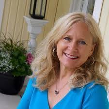 Jennifer Deckard's Instagram, Twitter & Facebook