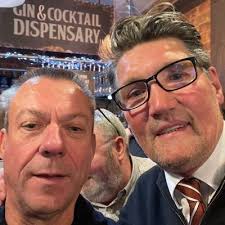 Neil Coles (@ltfc1966)