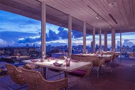 Juvia Penthouse Restaurant Promises Dazzling Views Of Miami And Delectable Cuisine South Beach Restaurants Architect Restaurant Design
