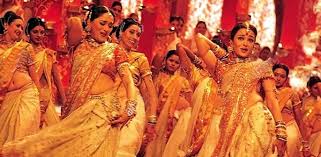 Madhuri dixit is one of the most acclaimed actors and kathak dancers bollywood have ever witnessed. The Amazing Dancing Queens Of Bollywood Desiblitz
