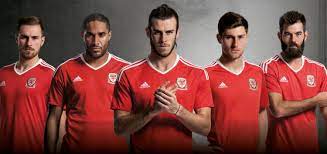 Maillot foot pays de galles enfants domicile personnalisé floqué 20/21. Les Nouveaux Maillots Du Pays De Galles Pour L Euro 2016 Actuafoot