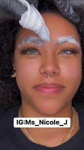 Rayna Perry's Instagram, Twitter & Facebook