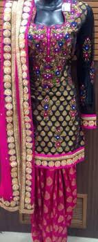 Black And Pink Punjabi Suit Combination Black Pink Punjabi Suit Indian Outfits Punjabi Outfits Pakistani Fashion