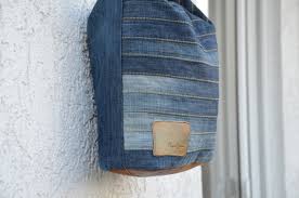 Wurde auch zeit, da er schon zu seinem geburtstag im november einen verlinkt: Tasche Aus Jeans Nahen Diy Anleitung Und Video