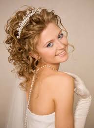 However generally you need one thing to alter within the normal method, and sometimes the very first thing modified coiffure. Idea 44 Bridal Hairstyles For Medium Curly Hair