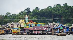 Maybe you would like to learn more about one of these? Mengintip Kampong Ayer Desa Terapung Terbesar Di Dunia Yang Ternyata Ada Di Brunei Darussalam Halaman 3 Tribun Travel