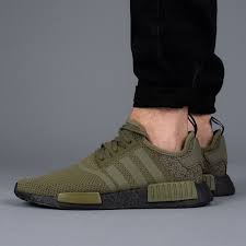 Following a european exclusive olive colorway that dropped in late august, adidas has met customer demands with another olive nmd r1. Adidas Originals Nmd R1 Grun 1360f1