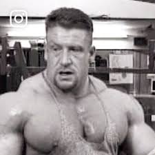 Porfa, explica en qué se refiere Dorian Yates con "ALL IN" en una hora. :  r/bodybuilding