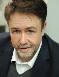 Biography :: Michael Colvin, tenor