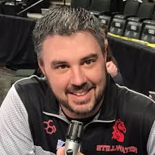 Dennis LeMire (@dlemirejr)