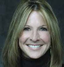 Rene Bell's Instagram, Twitter & Facebook