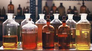 Enriched with cardamom, sandalwood, rosewood, ivy, oakwood, and neroli this cologne is sure to tantalize the senses. 6 Expert Tips That Will Make Buying Your Next Cologne A Hell Of A Lot Easier Gq