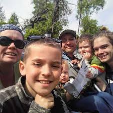 I was 17, in love with a dad twice my age, and preparing my son's  autopsy.': Teen mom loses son to SIDS, re-discovers herself after 'flailing  through life in destruction mode' for