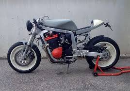 suzuki gsx r suzuki gsxr 750 knicker gixer cafe racer typisiert 8 900 willhaben suzuki gsx r 750 suzuki cafe racer suzuki gsxr