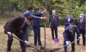 Timp în care ai deosebita onoare de a le tine locul. Video Orban FÄƒ Te CÄƒ Lucrezi