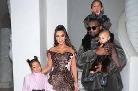 Project best of the best: Kim Kardashyan Obvinili V Zhestokom Obrashenii S Docheryu Glavkom