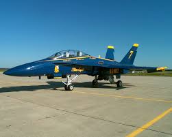 Mcdonnell Douglas F A 18b Hornet Blue Angels Number 7 United States Navy Usn United States Us Navy Blue Angels Blue Angels Fighter Aircraft Acquiring our first super hornet is a momentous step in our inevitable transition, scheduled for later this year, and it required a herculean. navy blue angels