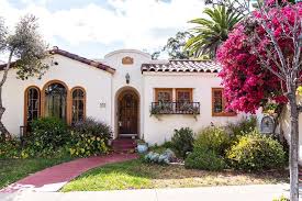 The mediterranean house style is one of the oldest architectural design. Pin By Angel Light On C A S A Spanish Revival Home Spanish House Spanish Style Homes