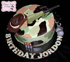Post #1 of 9 i was asked to do a cake for a neighbor who's husband just made chief. Army Cake Design Army Cake For Boys Cake Army Cake Cakes For Boys Cap Is Choc Cake W Choc Icing Covered In Camo Fondant Jalur Ilmu