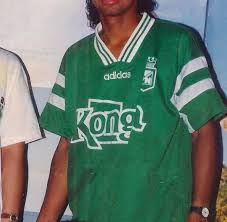 Desde lejos aparece como un apiñado caserío uniforme, proporcionado y armónico, destacando la esbelta torre de la iglesia, el enorme recinto del castillo y una de las plazas más bonitas de españa. Los Mejores Uniformes En La Historia De Atletico Nacional Goal Com