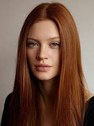 Una bella e sana chioma dal colore rosso è senz'altro molto più esistono infatti alcune tinte naturali che possono essere utilizzate per colorare la propria chioma in modo non nocivo e non permanente. Come Proteggere I Capelli Rossi E 3 Rimedi Naturali Per Mantenere Il Colore Calipsomakeup Com