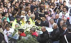 Beloved husband of suzann (nee hanley) simoncelli; Marco Simoncelli Funeral Thousands Pay Their Respects To Motogp Star In Coriano Daily Mail Online