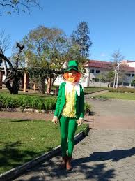 Am(add9) sábio sabugo filho de ninguém am7(9) espiga de milho bobo sabido. Traje Completo Visconde De Sabugosa Calca Feminina Usado 33498763 Enjoei