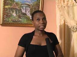 Watch online or download zola 7 lwandle latest nigerian nollywood movie.3gp.mp4. Lwandle B B Guest House Youtube