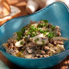 Hackragout A La Stroganoff Rezept Gerichte Mit Champignons Einfache Gerichte Gerichte Mit Hackfleisch