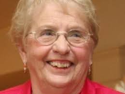 Carmen Cardoza's Instagram, Twitter & Facebook