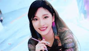 2020년 11월 17일 데뷔하였으며, sm 엔터테인먼트 소속이다. ì—ìŠ¤íŒŒ ë‹ë‹ ì˜¤ëŠ˜ ëœ¬ í‹°ì ¸ ì›€ì§¤ ìŠ¤í€˜ì–´ ì¹´í…Œê³ ë¦¬