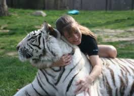 20 Reasons Zookeepers Have The Best Job Ever Zoo Keeper Jobs Animals Animal Lover