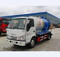 Isuzu Elf 5000 Liters Vacuum Sewage Suction Truck 5cbm Vacuum Pump Septic  Tanker Truck