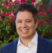 Joe Dubois's Instagram, Twitter & Facebook