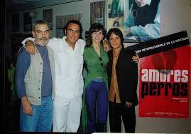 Amores Perros Cumple 20 Anos Y La Exhibiran En El Zocalo Siete24