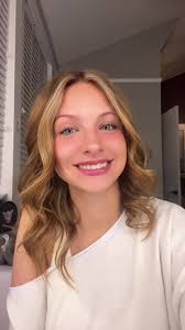 bella ann (@bella.ab10)