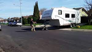 Move 5th wheel without truck. Power Trailer Dolly Moving 5th Wheel Camper Video Youtube