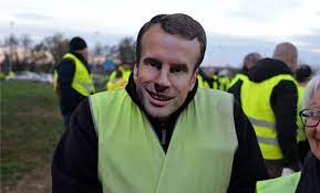 Mais au fait, qui fabrique les gilets jaunes ? Les Gilets Jaunes Une Revolution Anti Macron Causeur