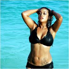 Hot Mumaith Khan in sexy black bikini - More Indian Bollywood Actress and  Actors