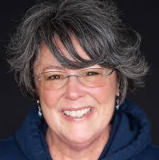 Nancy Malek's Instagram, Twitter & Facebook