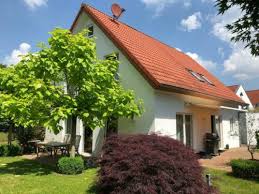 Das geplante einfamilienhaus bauen wir auf ihrem grundstück. Haus Zum Verkauf Grosse Breede 39a 32130 Nordrhein Westfalen Enger Mapio Net