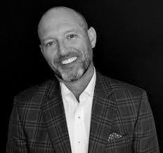 Frank Quinn's Instagram, Twitter & Facebook