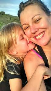 8-year-old girl dies after battle with heart problems